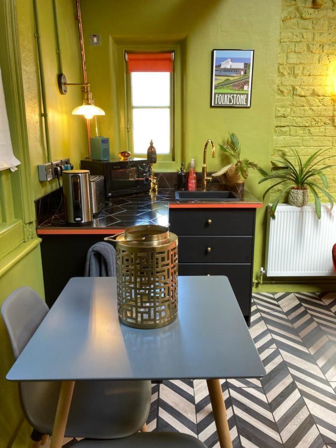 Lepine- Holiday Apartment In Sunny フォークストン エクステリア 写真